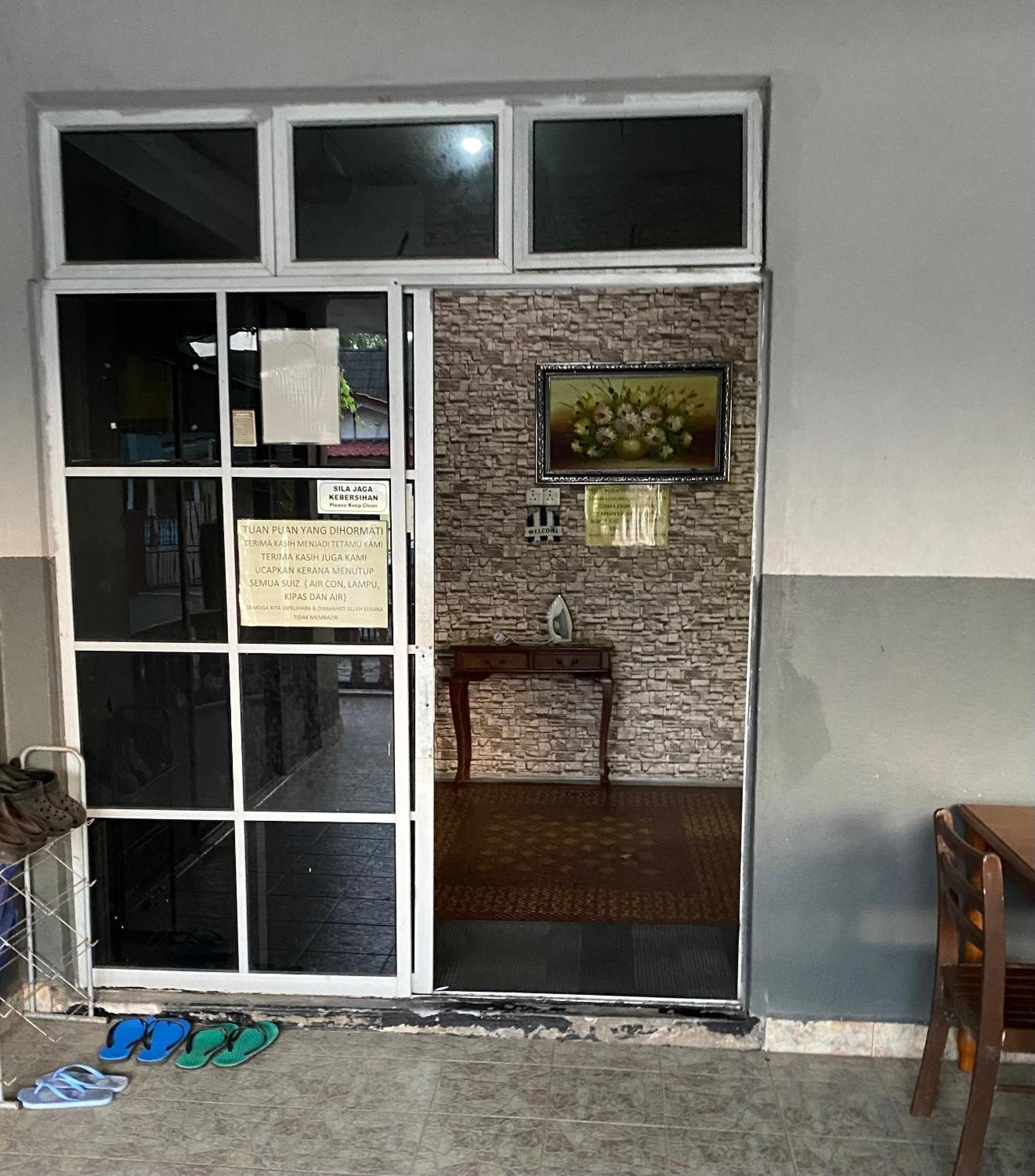 Roomstay Kuala Nerus Gated Parking Kuala Terengganu Exterior foto