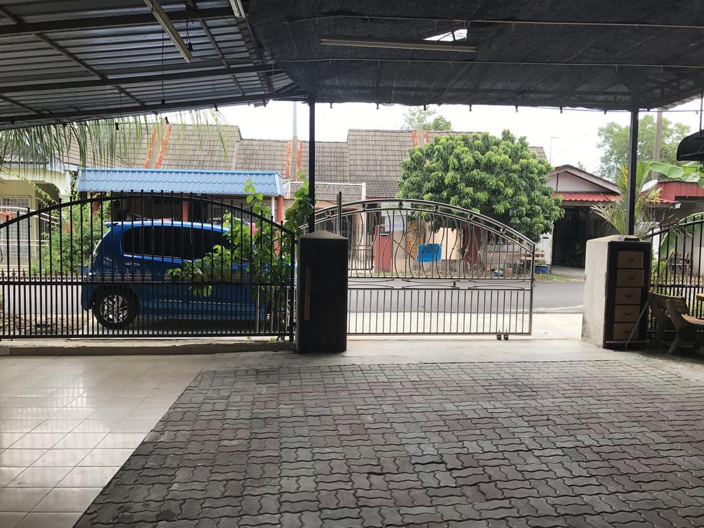 Roomstay Kuala Nerus Gated Parking Kuala Terengganu Exterior foto